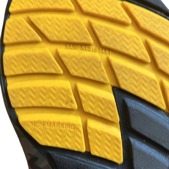 Keen Tie Up Sport Sandal Camo Green Water Hike Walk Slip Resist Big Kids Size 2 - Picture 10 of 11